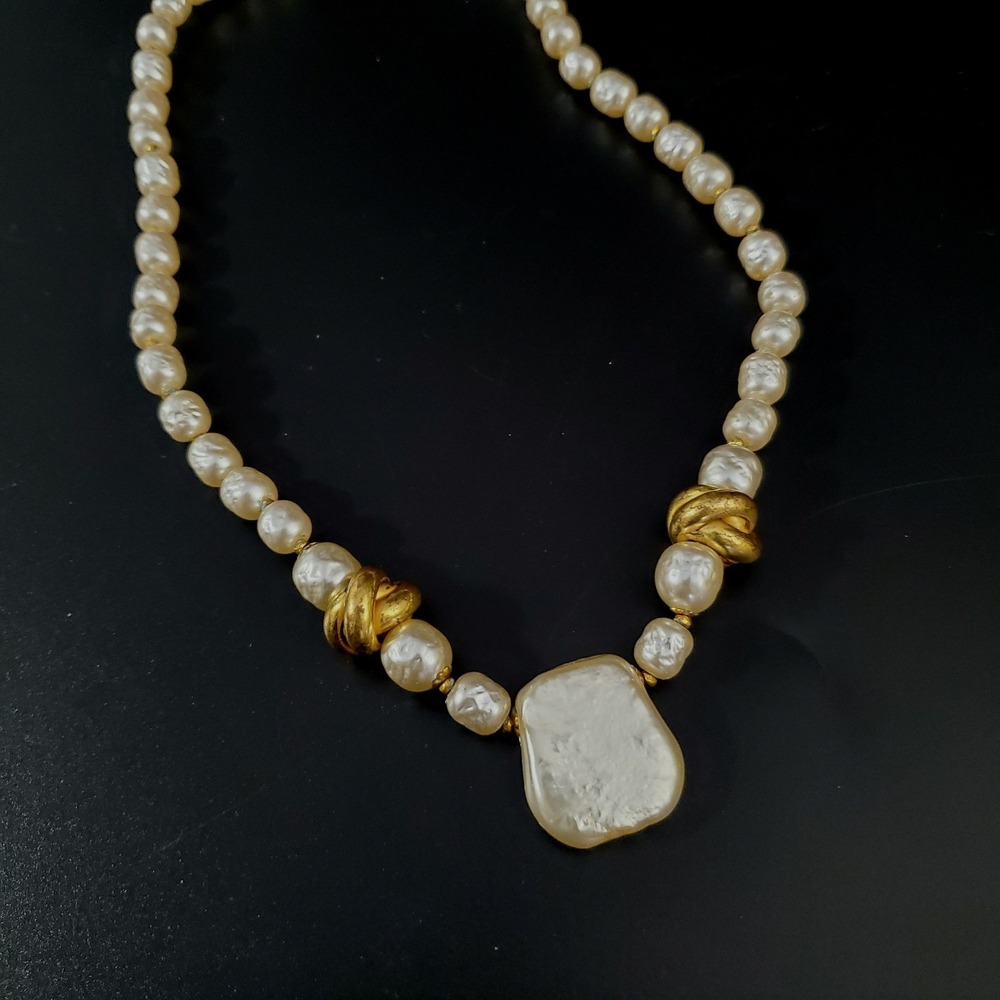 RARE Vintage SIGNED Marked Miriam Haskell Faux Baroque Pearl Necklace Gold Tone